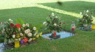 Flower prices may go up next week as Undas nears