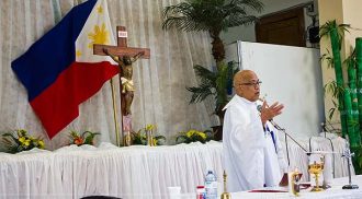 Filipino community mourns the loss of Philippine commandos