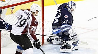 Winnipeg Jets vs Colorado Avalanche