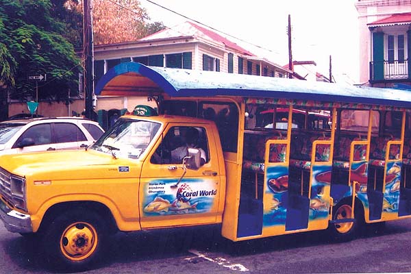 safari bus in st thomas