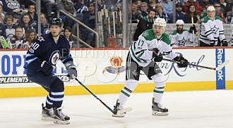 Jets’ Playoff Hopes On Thin Ice