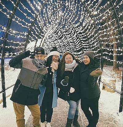 IMG_4879.jpg Lights, Camera, Skate!