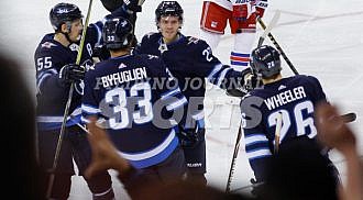 Jets remain tough at home