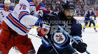 Jets remain tough at home