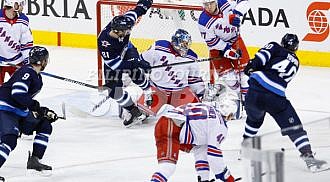 Jets remain tough at home