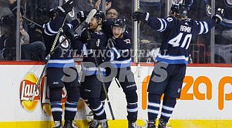Jets remain tough at home