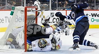 Jets remain tough at home