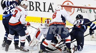 Jets remain tough at home