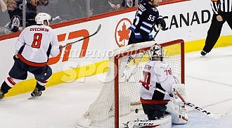 Jets remain tough at home