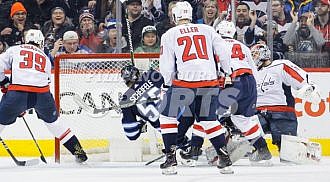 Jets remain tough at home