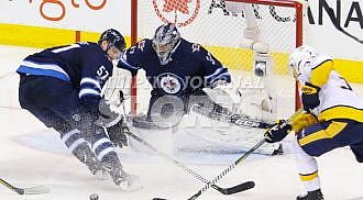 Game Three favours Vegas, Jets now trailing 2-1