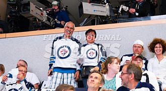 Game Three favours Vegas, Jets now trailing 2-1