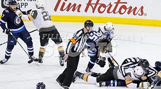 Game Three favours Vegas, Jets now trailing 2-1