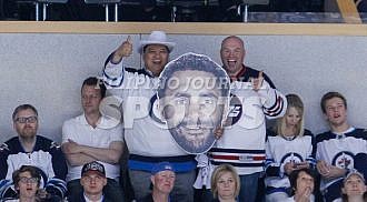 Game Three favours Vegas, Jets now trailing 2-1