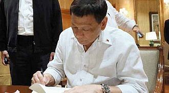 Duterte signs 2019 national budget